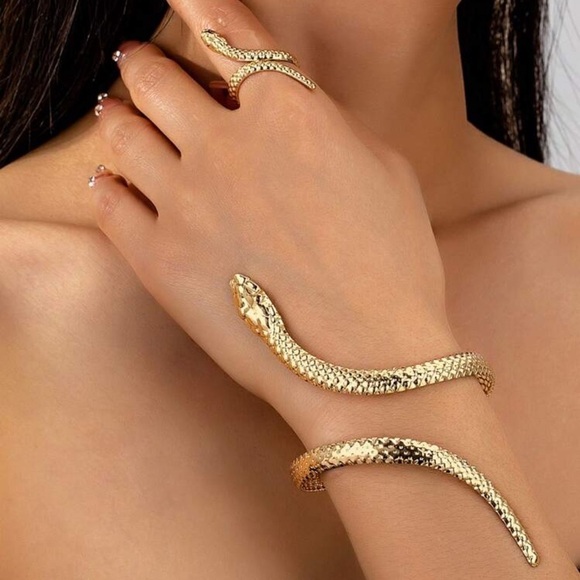 Anthropologie Serpenti Gold Snake Ring&Bracelet Set - Picture 7 of 9